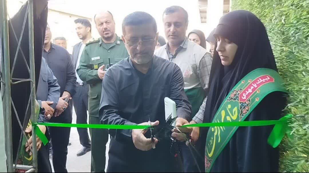دوران،رهبر،نمايشگاه،شهيد،مقدس،رضوي،ولايت،دبير،خدمت،شهرستان،آغاز