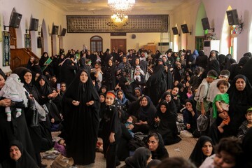 مادران فومنی در سوگ حضرت علی‌اصغر(ع) اشک ریختند
