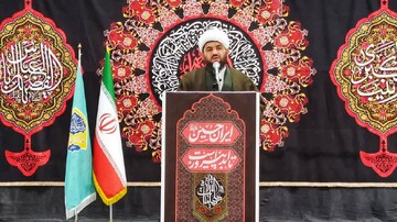 آمریکا در برابر ایران شکست خورد؛خیابان‌ها از عزاداری حسینی خالی نشود