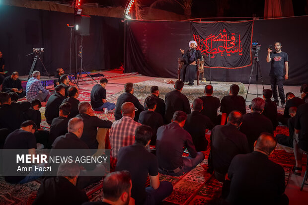 عزاداری شب‌ چهارم محرم در موکب «عزیزم حسین(ع)» شیراز