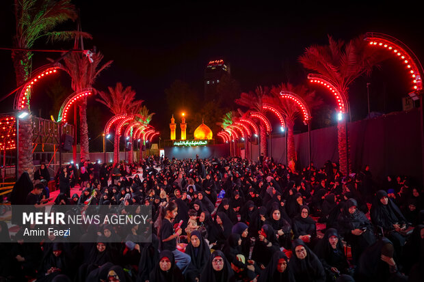 عزاداری شب‌ چهارم محرم در موکب «عزیزم حسین(ع)» شیراز