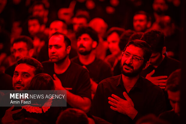 ایوان در سوگ محرم؛ فعالیت ۶۲ هیئت مذهبی در سطح شهرستان