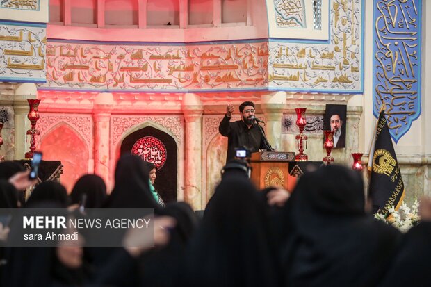 اجتماع شیرخوارگان حسینی در حرم مطهر رضوی