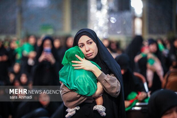اجتماع شیرخوارگان حسینی در حرم مطهر رضوی