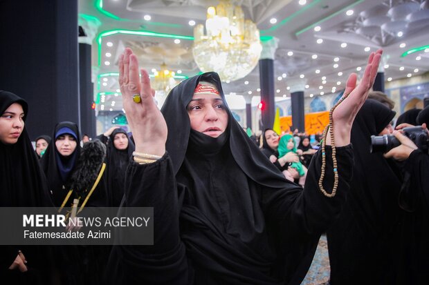 آیین شیرخوارگان حسینی در مسجد مقدس جمکران