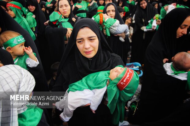 آیین شیرخوارگان حسینی در مسجد مقدس جمکران