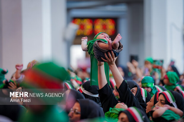 مراسم «شیرخوارگان حسینی» در حرم شاهچراغ (ع)
