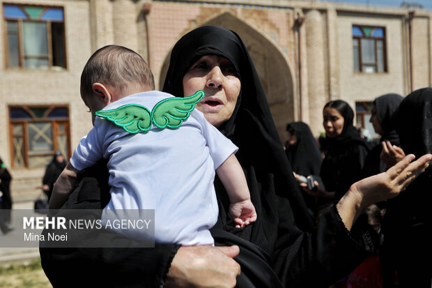 همایش شیرخوارگان حسینی در آستان مقدس امامزاده سیدحمزه(ع) تبریز