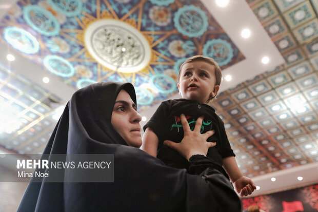 همایش شیرخوارگان حسینی در آستان مقدس امامزاده سیدحمزه(ع) تبریز