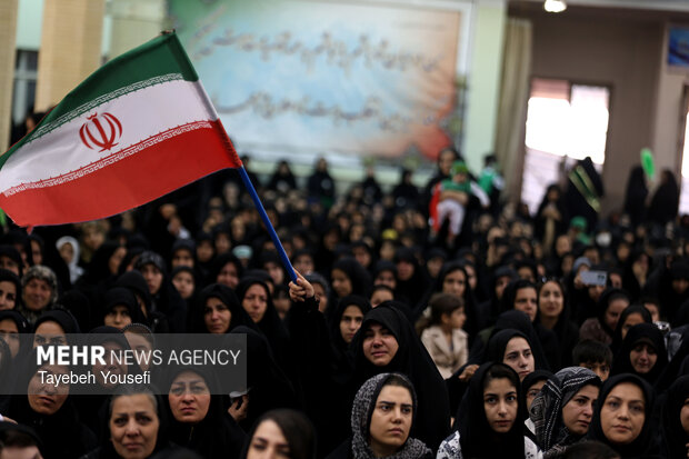 همایش شیرخوارگان حسینی در همدان