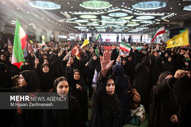 مراسم شیرخوارگان حسینی در مصلی امام خمینی(ره)