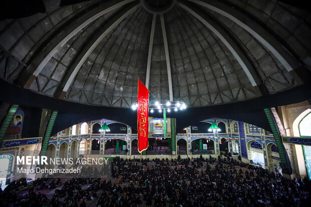 مراسم شیرخوارگان حسینی در یزد