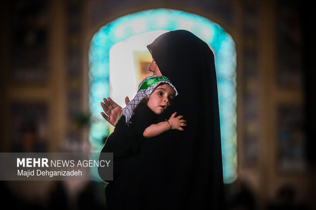 مراسم شیرخوارگان حسینی در یزد