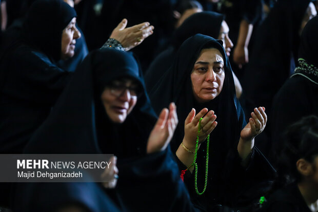 مراسم شیرخوارگان حسینی در یزد