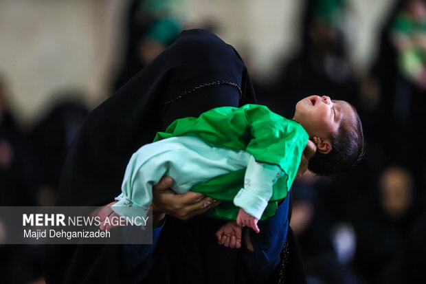 مراسم شیرخوارگان حسینی در یزد