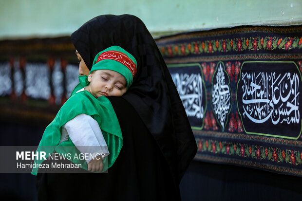 مراسم شیرخوارگان حسینی در حرم عبدالعظیم حسنی(ع)