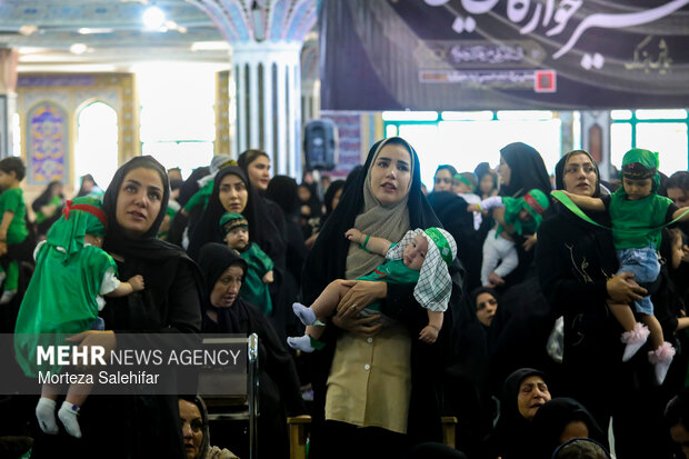 اجتماع شیرخوارگان حسینی در شهرکرد