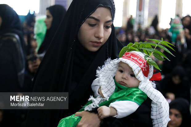 اجتماع شیرخوارگان حسینی در شهرکرد