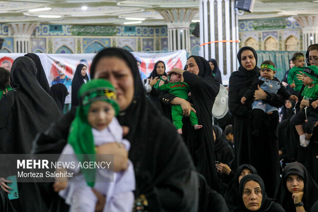 اجتماع شیرخوارگان حسینی در شهرکرد