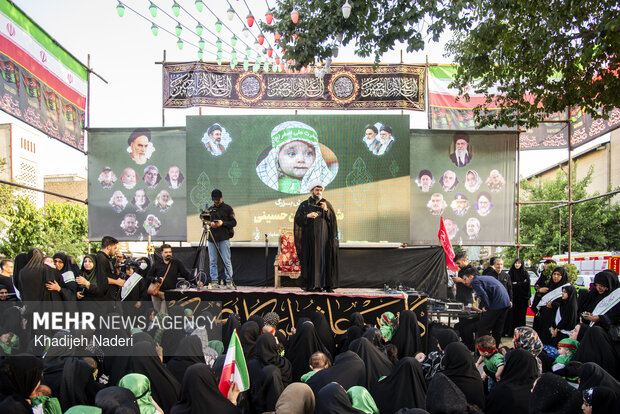 مراسم «شیرخوارگان حسینی» در اصفهان