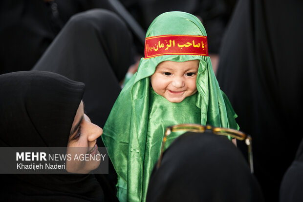 مراسم «شیرخوارگان حسینی» در اصفهان