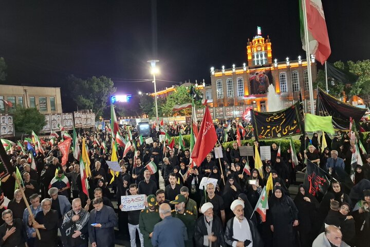 فریاد «یا اباصالح مددی مولا» در اجتماع شبانه تبریزی‌ها
