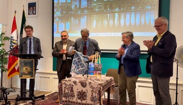 نخستین نمایشگاه تخصصی کتاب ایران‌شناسی در اتریش برگزار شد