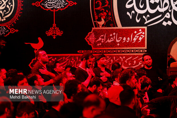 عزاداری شب پنجم هیئت فاطمیون قم