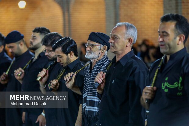عزاداری شب پنجم ماه محرم در حسینیه مجتهد اردبیلی