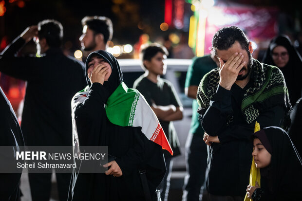 عزاداری شب پنجم محرم به نیابت از «رهبر شهید انقلاب»