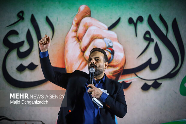 تجمع مردمی «لبیک یا خامنه ای» در یزد
