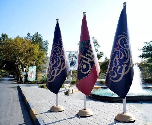 پرچمهایی به رنگ ارادت؛ بازخوانی هنرِ عزاداری در کوچه و بازار اصفهان