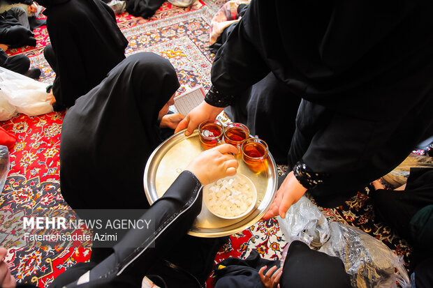 روضه زنانه تکیه کربلایی تقی وطن خواه در قم