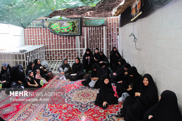 روضه زنانه تکیه کربلایی تقی وطن خواه در قم