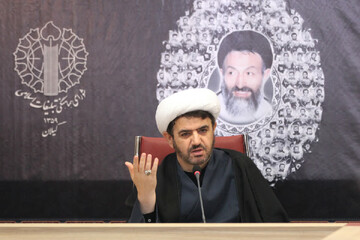 اشجری: اجتماعات هر روز در خونخواهی رهبر شهید یوم‌الله است