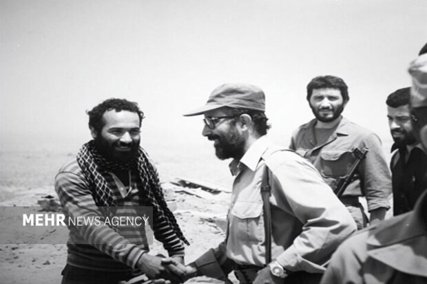 چمران هنوز زنده است