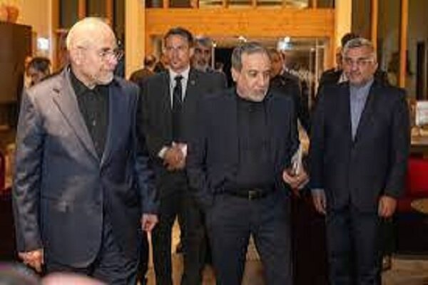 سوئٹزرلینڈ میں مذاکرات کا آغاز؛ لبنان میں جنگ بندی سمیت منجمد اثاثوں پر بحث