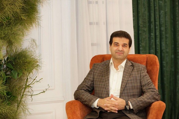در عصری هستیم که سرعت،فضیلت شده است/بحران معنایی انسان معاصر از کجاست؟