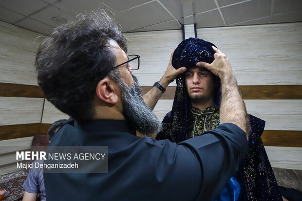 مراسم تعزیه خوانی هیئت عزاداران خاص حسین علیه السلام