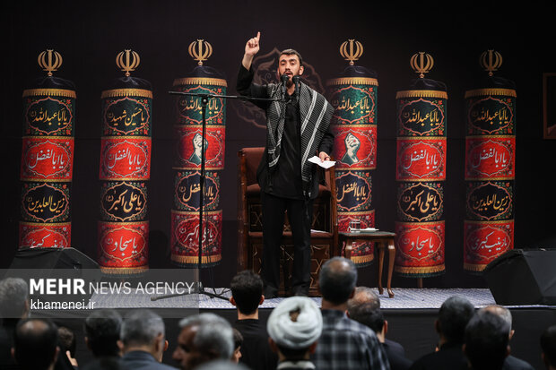 مراسم عزاداری ماه محرم در جوار محل عروج ملکوتی قائد شهید