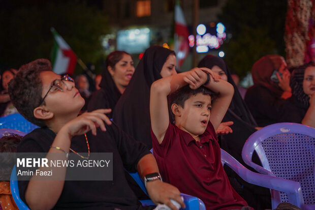شور فوتبال در موکب ریحانه شیراز