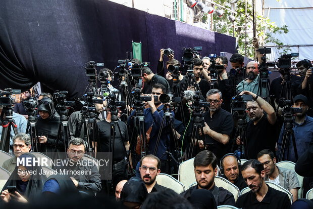 نشست خبری سخنگوی ستاد بزرگداشت رهبر شهید انقلاب