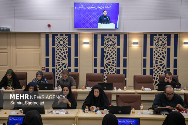 نشست  تبیین عملکرد ۵ ساله دستگاه قضایی