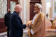 Ghalibaf meets with Sultan of Oman in Muscat for talks
