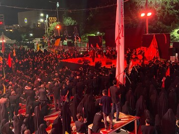 عزاداری حماسی کرمانی‌ها در شب هشتم ماه محرم