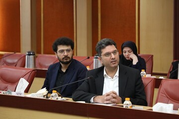 تعریف ۲۰۰۰ پایان‌نامه با مشارکت پژوهشگران ایرانی و استادان خارجی