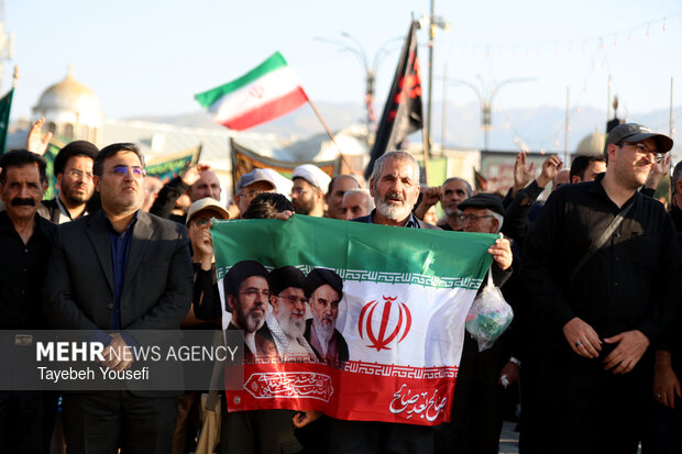 یوم العطش» اجتماع با شکوه پرچمداران حسینی در همدان»