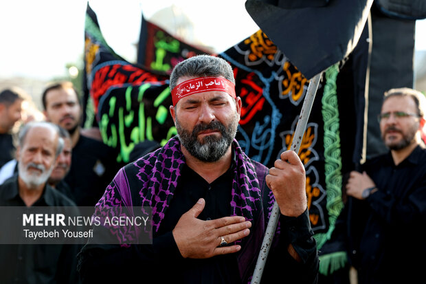 یوم العطش» اجتماع با شکوه پرچمداران حسینی در همدان»