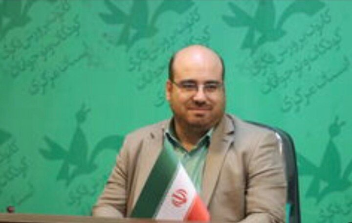 منصوری: «پیک امید» بسته فرهنگی کانون برای مناطق محروم استان مرکزی است