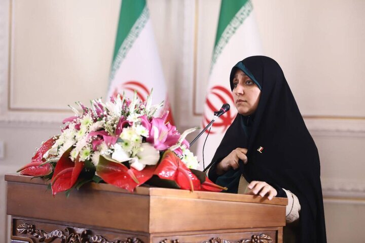 إيران وطاجيكستان تُشددان على تطوير التعاون في مجال المرأة والأسرة